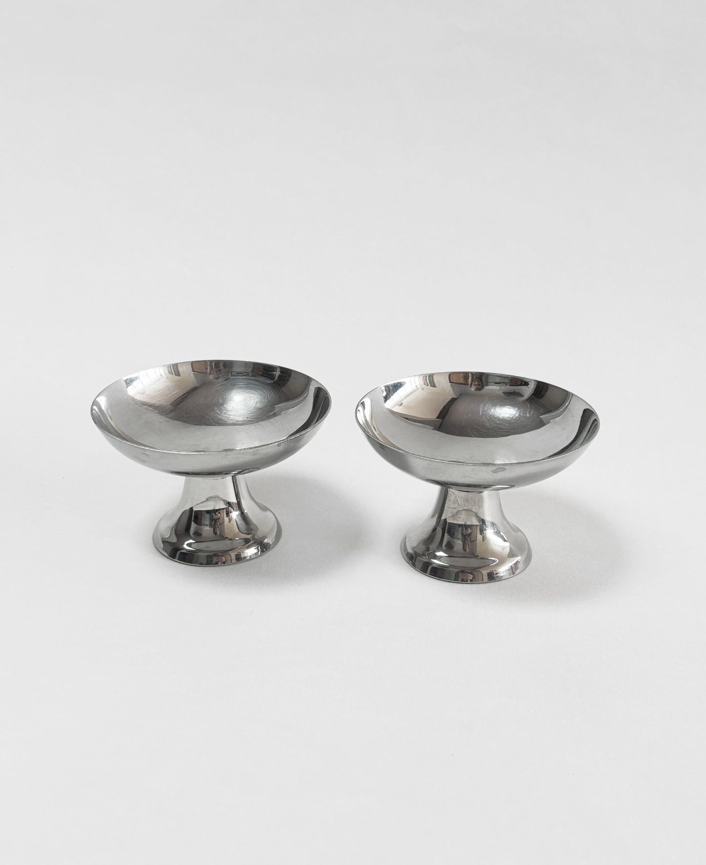 SET OF 2 SILVER COUPES