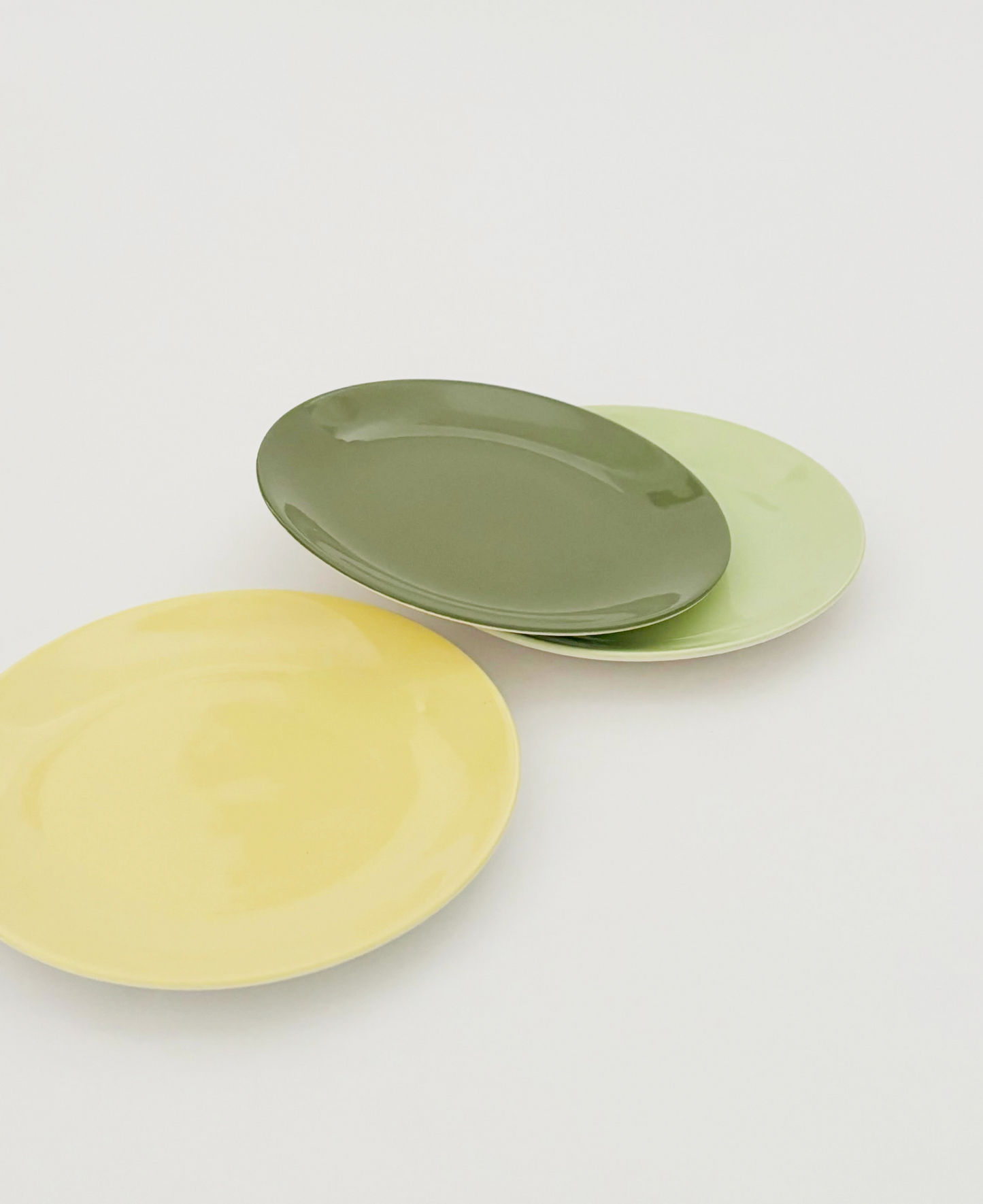 COLOURFUL SIDE PLATES