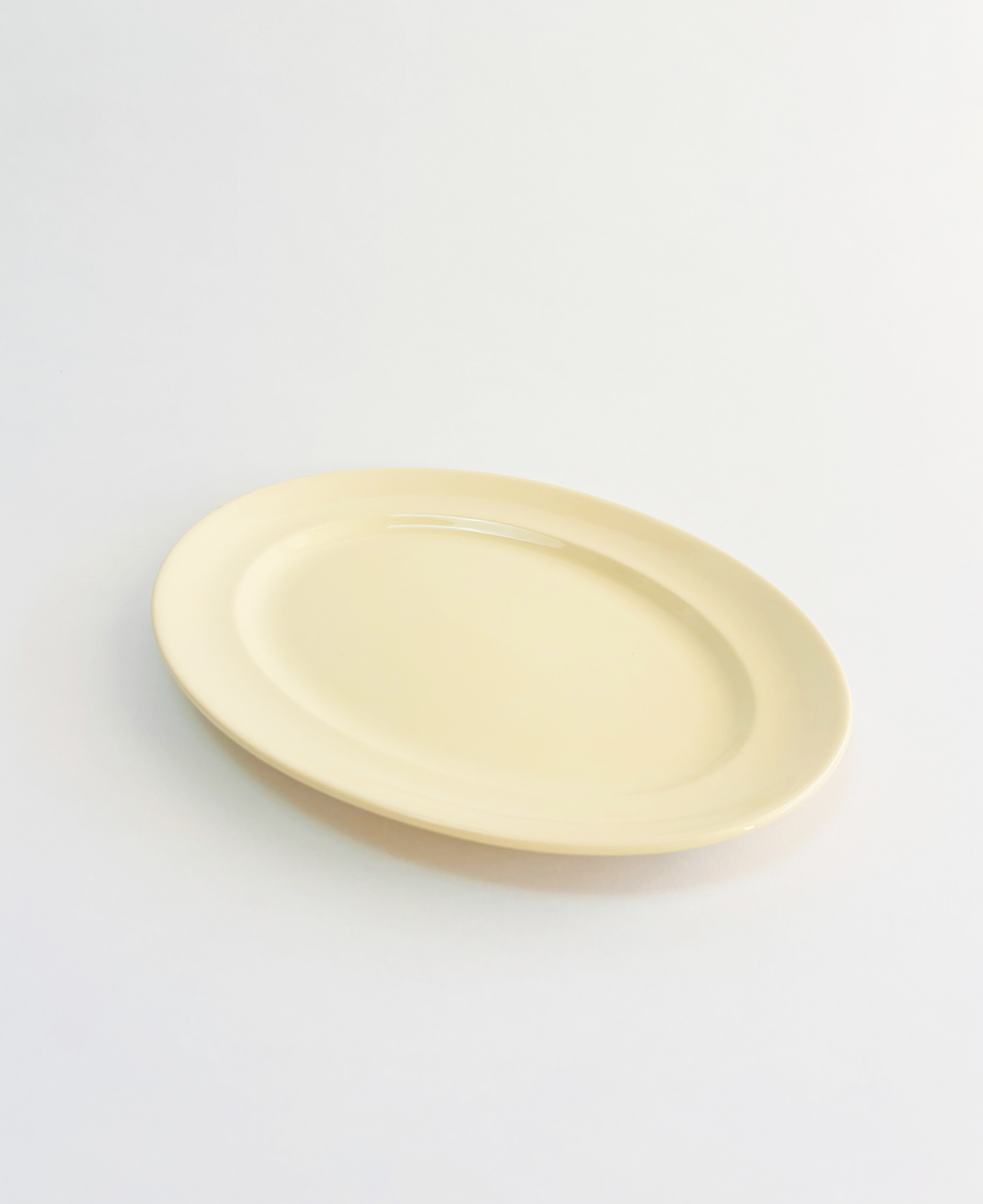 BUTTER YELLOW SERVING PLATE