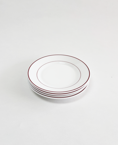 SET OF ARCOPAL SIDE PLATES