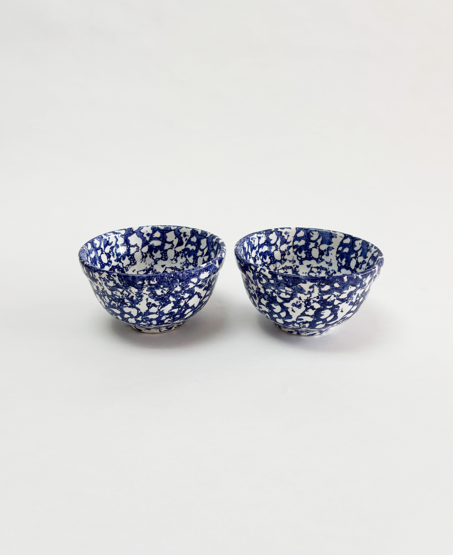 SET OF 2 BLUE CERAMIC BOWLS