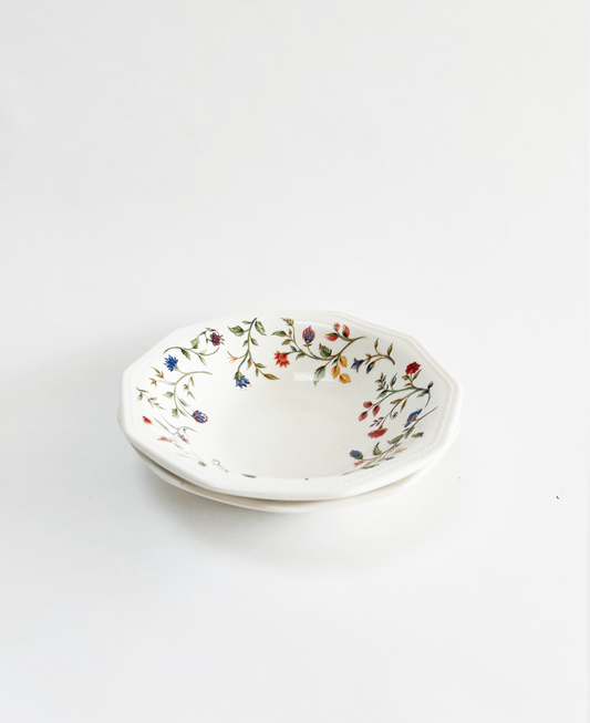 SET OF 2 CHURCHILL BOWLS